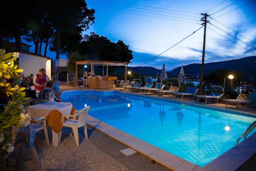 Residence Vacanza Mare Marina di Campo Esterno foto