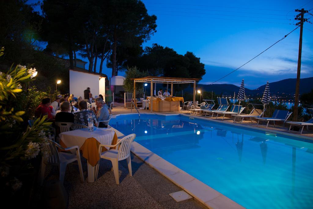 Residence Vacanza Mare Marina di Campo Esterno foto