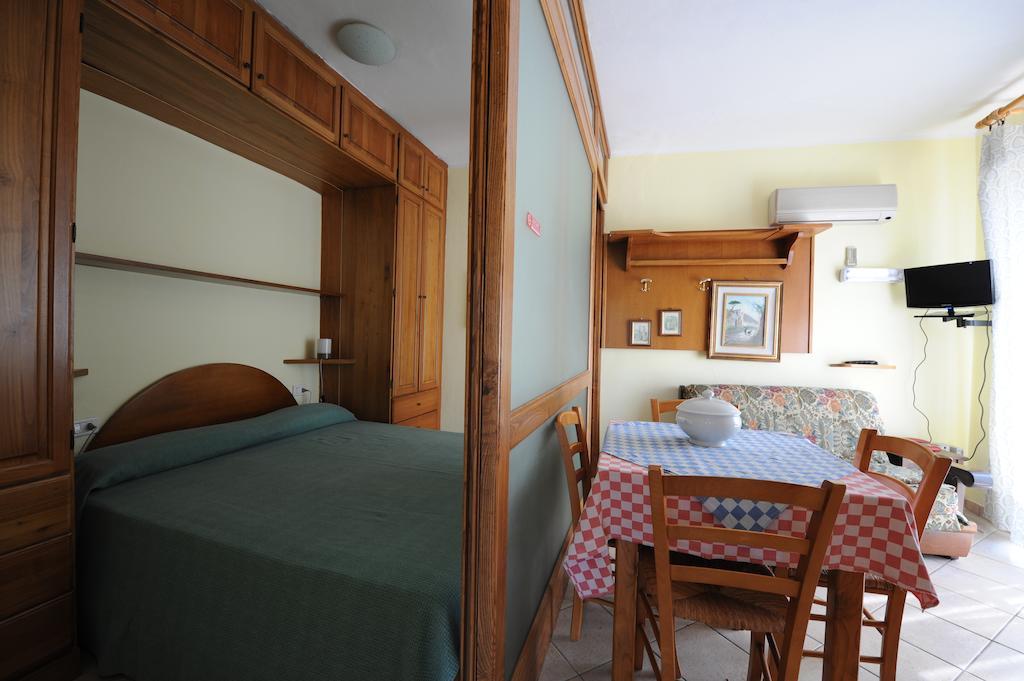 Residence Vacanza Mare Marina di Campo Esterno foto